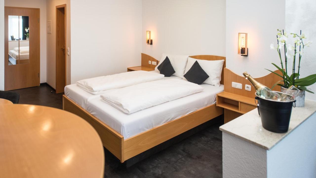 Berghotel Kristall Idar-Oberstein Bagian luar foto