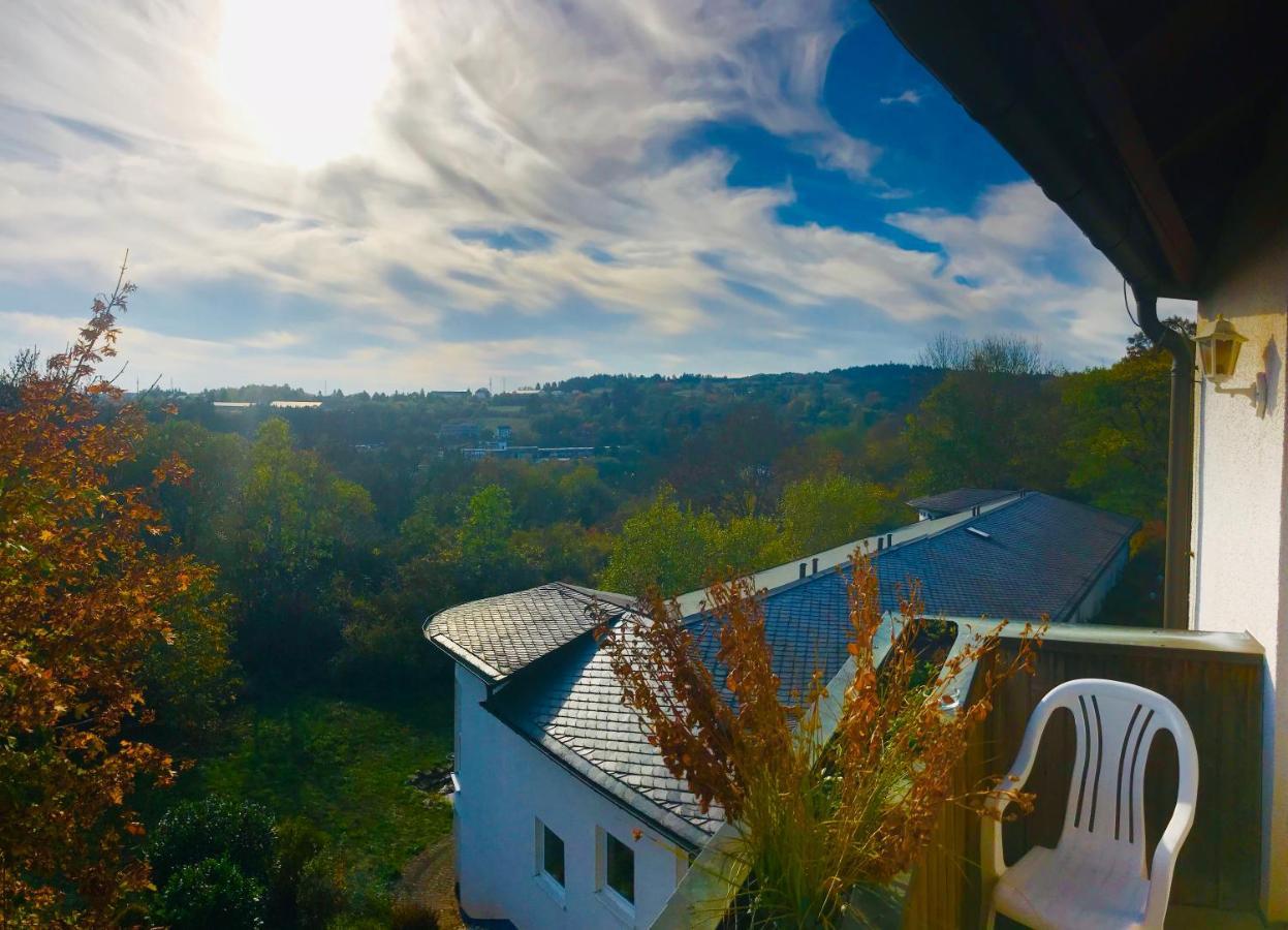 Berghotel Kristall Idar-Oberstein Bagian luar foto