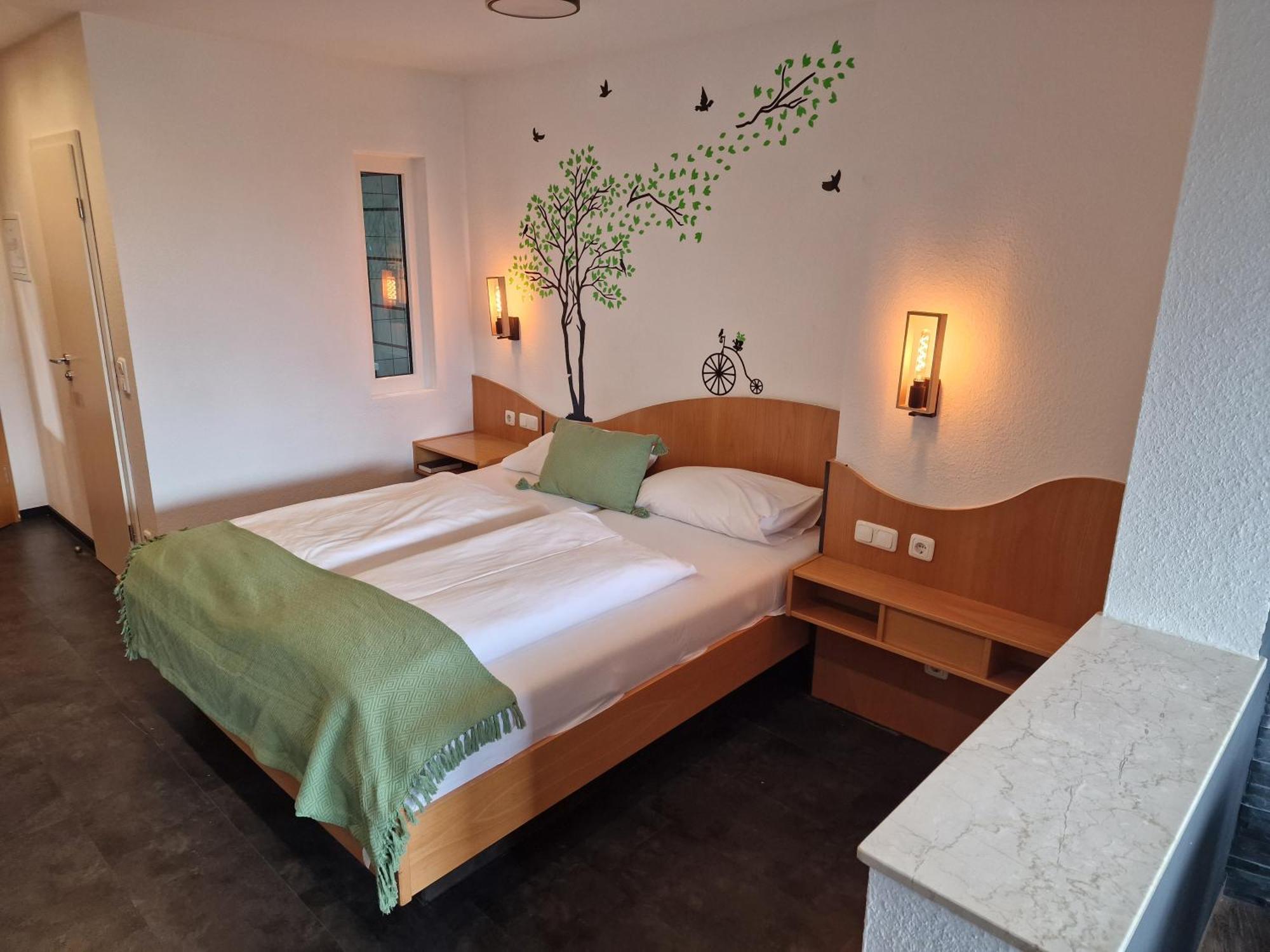 Berghotel Kristall Idar-Oberstein Bagian luar foto