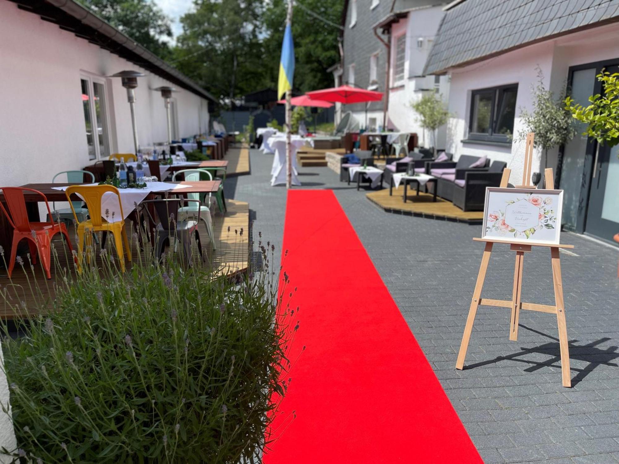Berghotel Kristall Idar-Oberstein Bagian luar foto